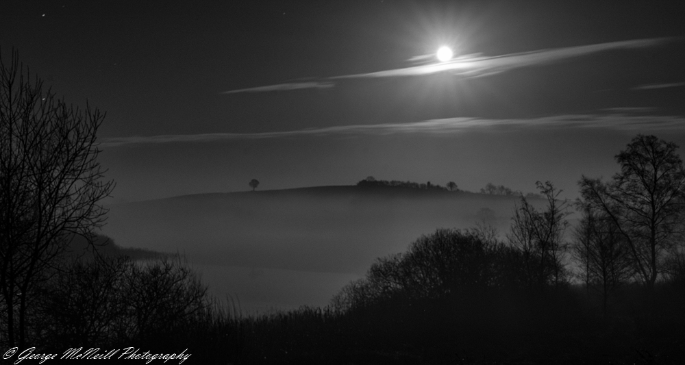 full moon mist.bw.JPG